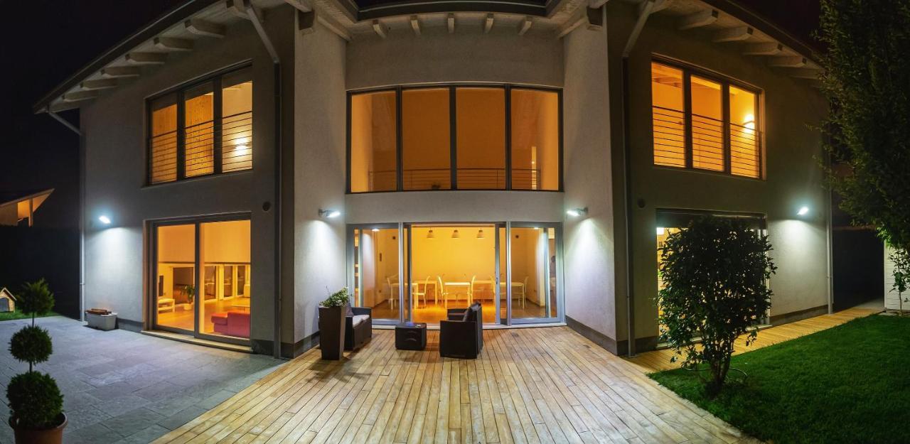 مبيت وإفطار مونتيجروتو تيرمي Wooden House المظهر الخارجي الصورة